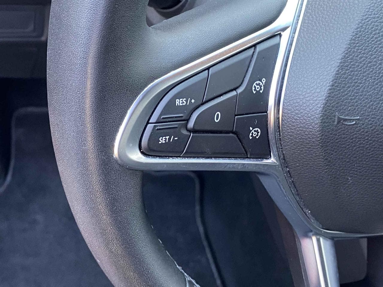 2021 Renault CAPTUR - 17