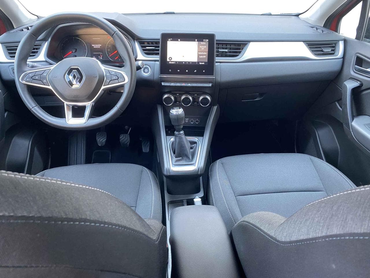 2021 Renault CAPTUR - 9