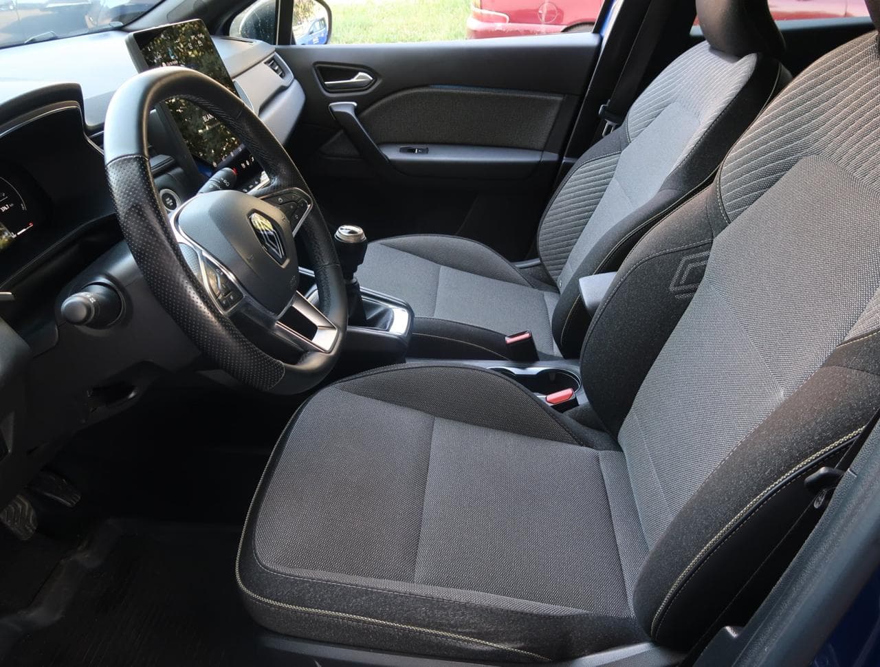 2024 Renault CAPTUR - 28