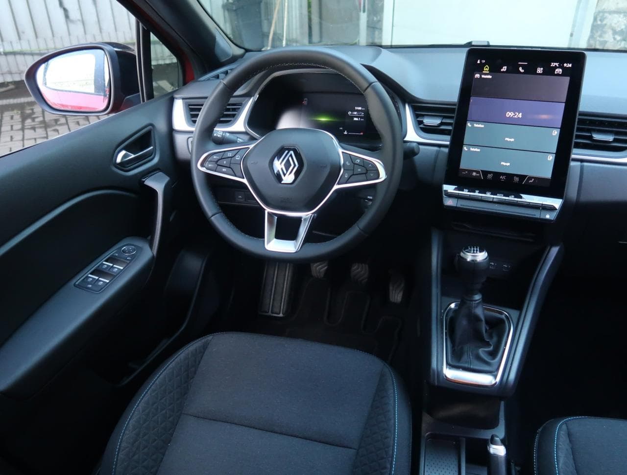 2025 Renault CAPTUR - 9