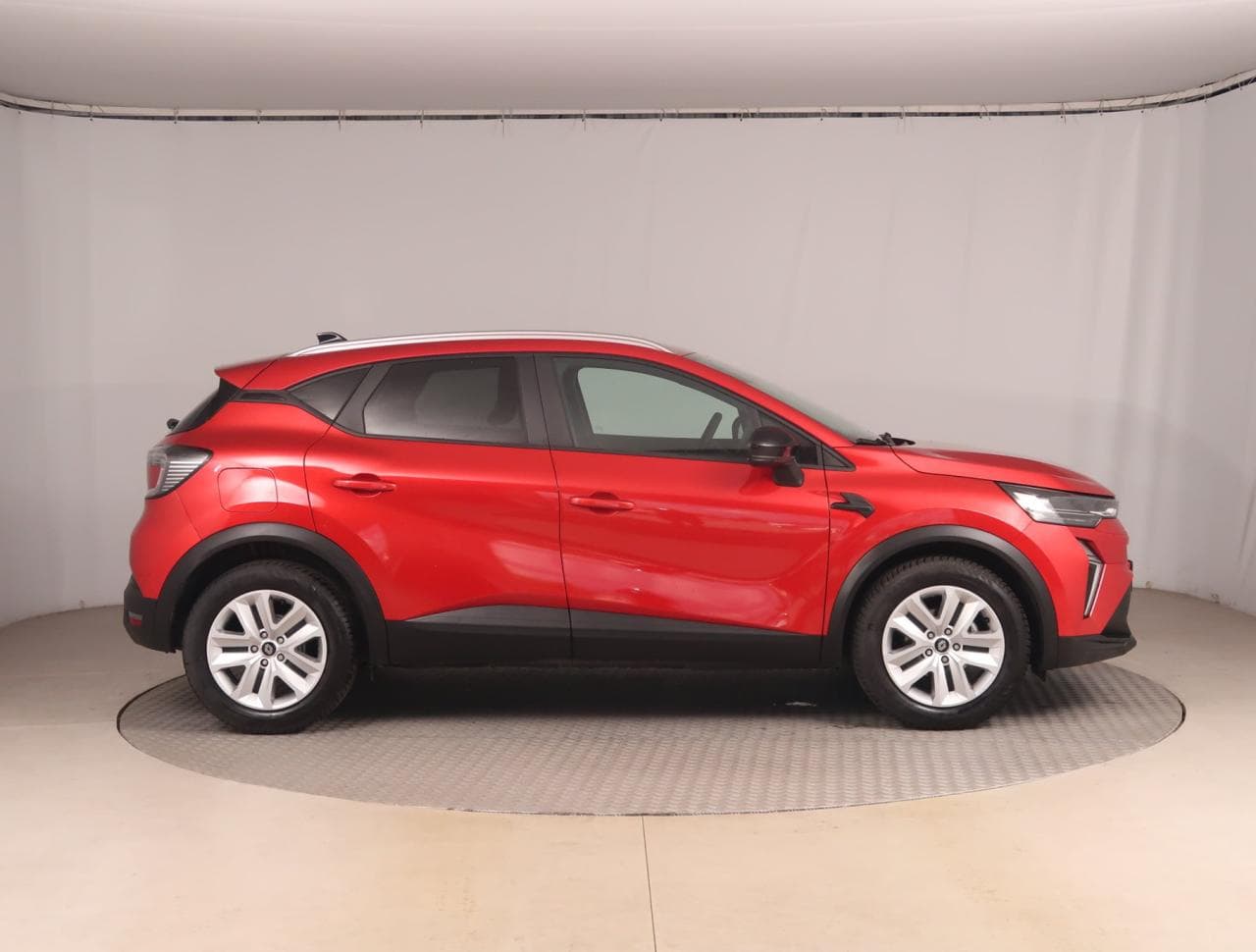 2025 Renault CAPTUR - 8