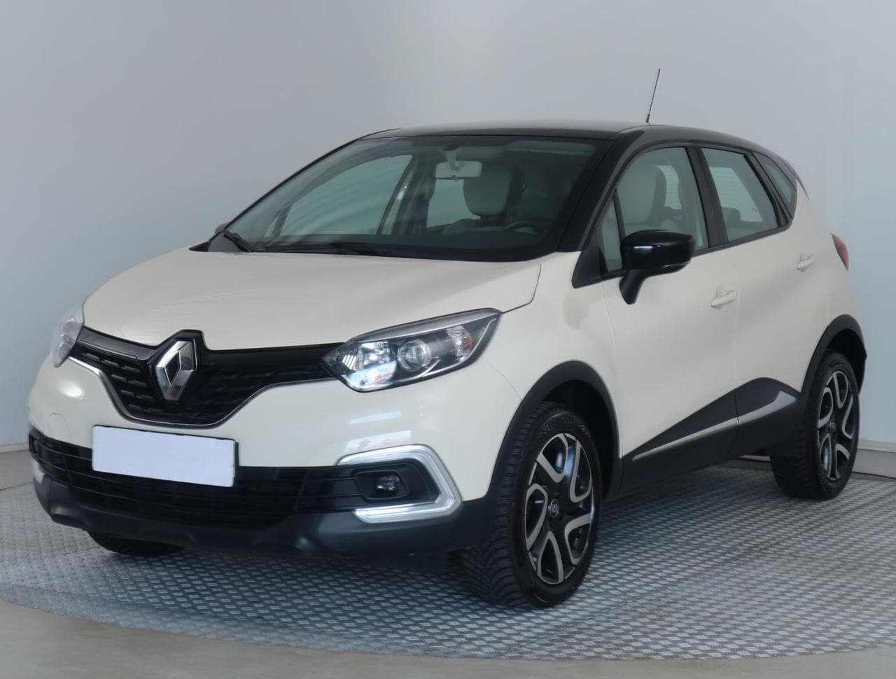 2017 Renault CAPTUR - 3