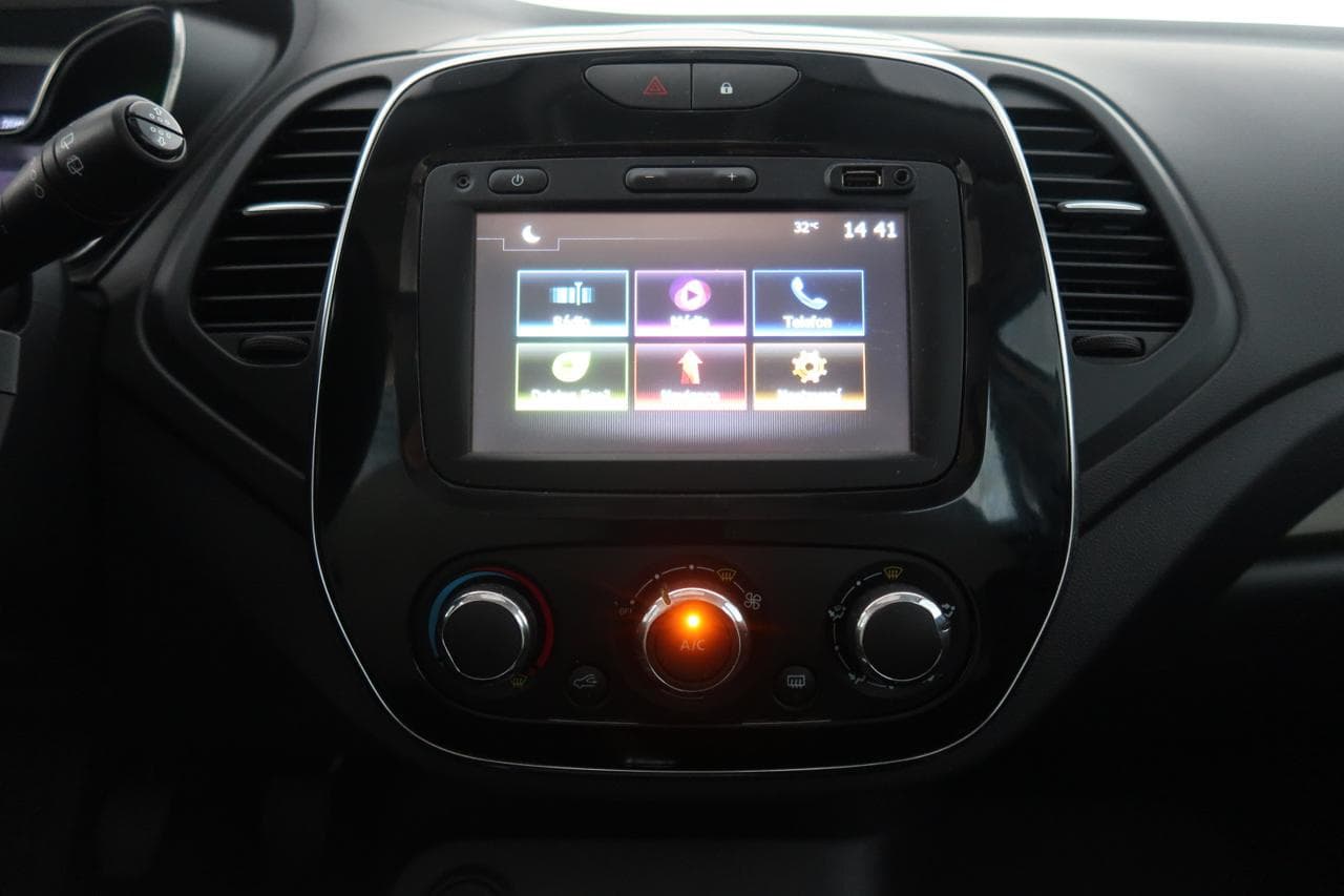 2017 Renault CAPTUR - 18