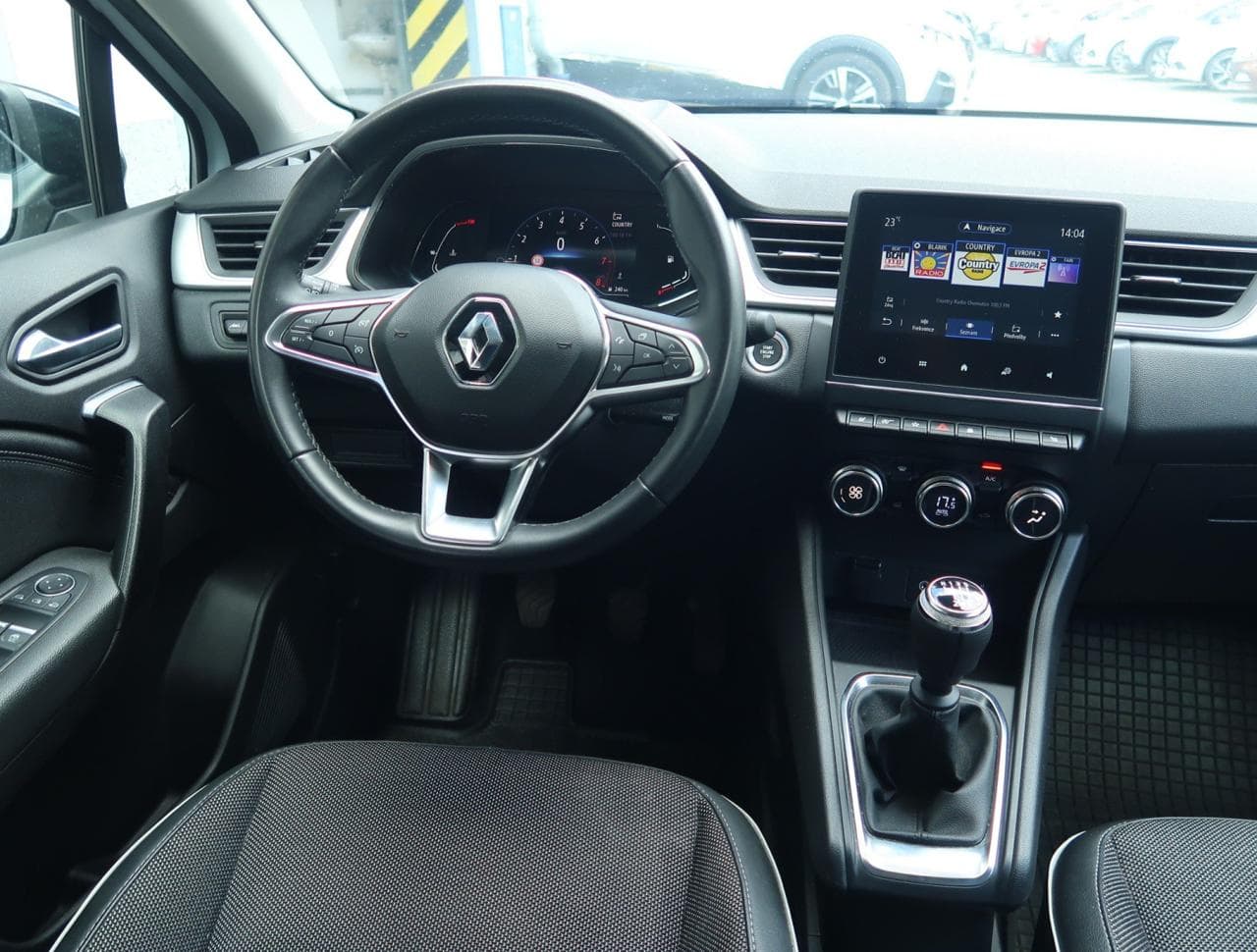 2023 Renault CAPTUR - 9