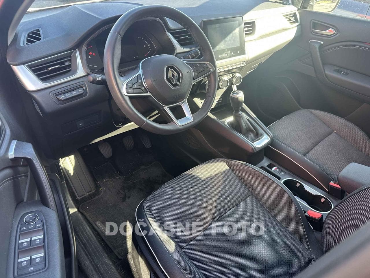 2024 Renault CAPTUR - 3