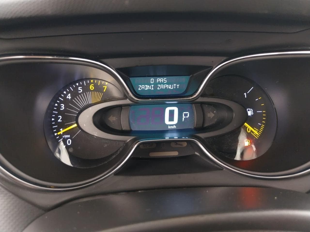 2015 Renault CAPTUR - 17