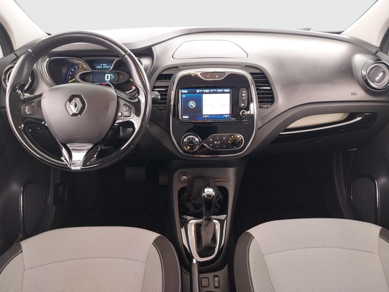2015 Renault CAPTUR - 10