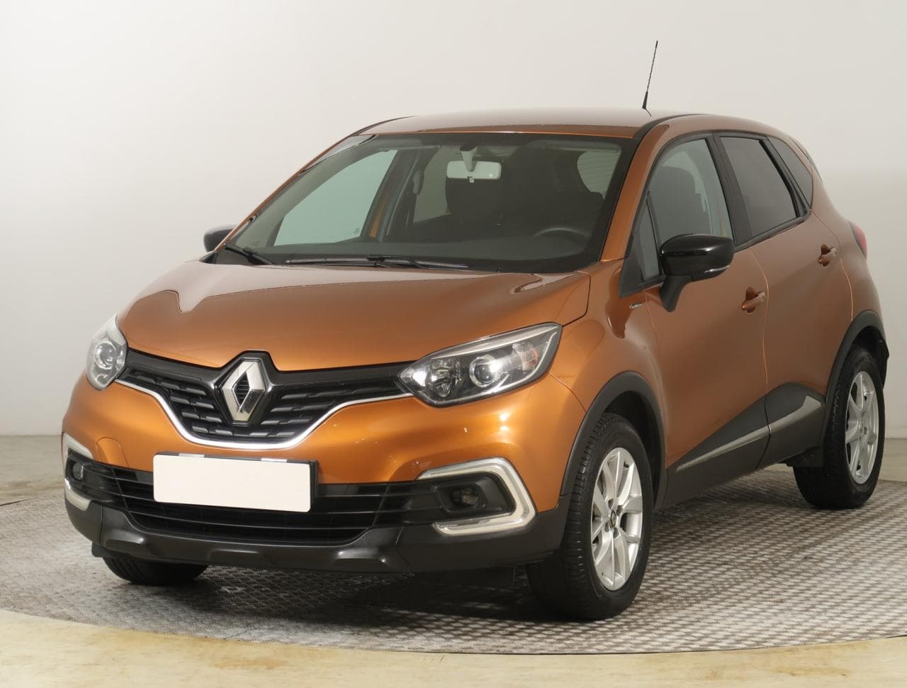 2019 Renault CAPTUR - 3