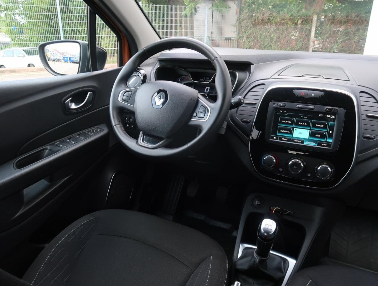 2019 Renault CAPTUR - 9