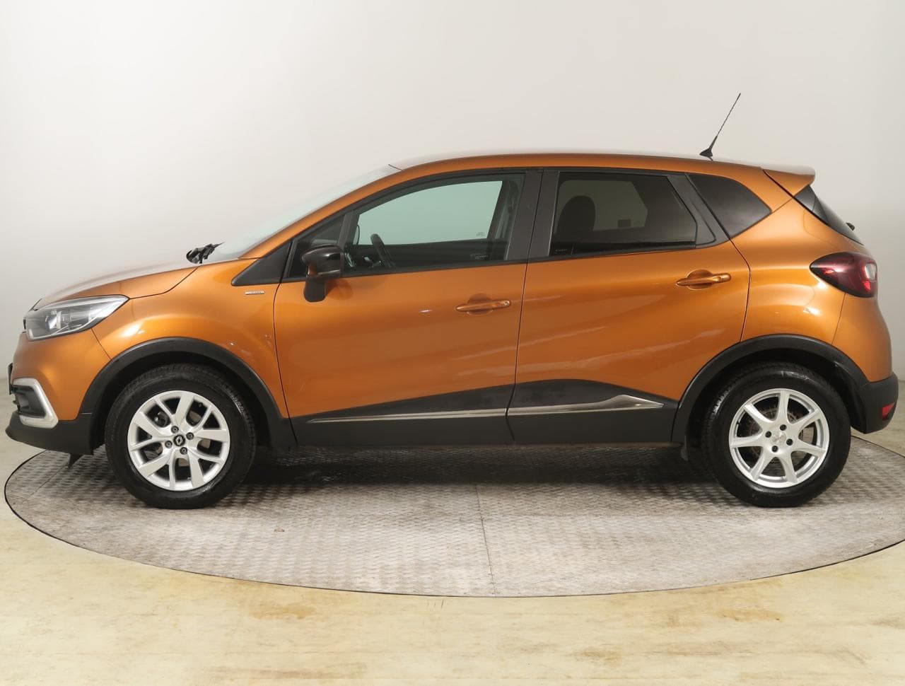 2019 Renault CAPTUR - 4