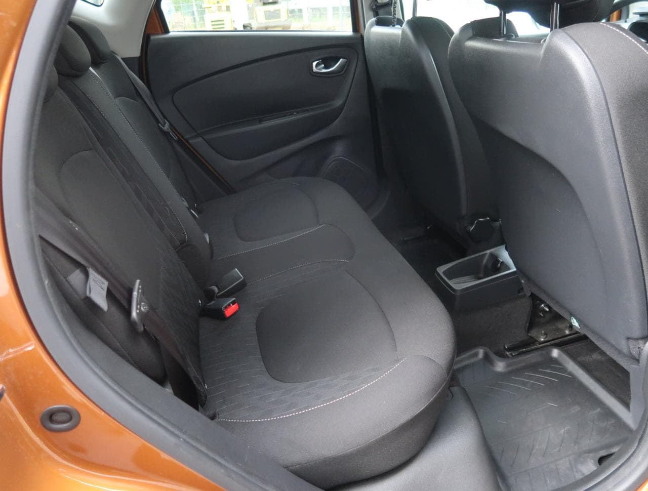 2019 Renault CAPTUR - 13