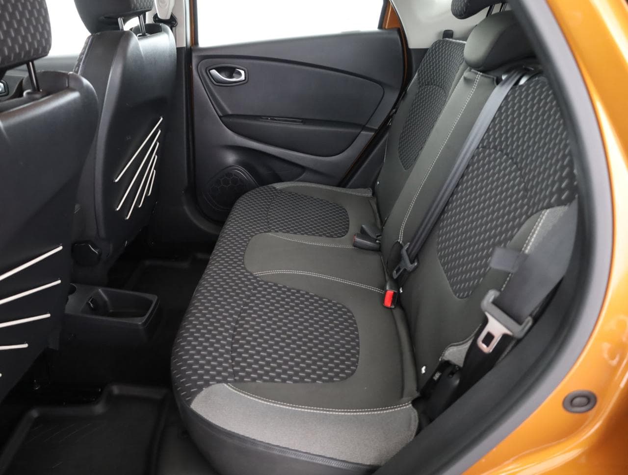 2019 Renault CAPTUR - 12