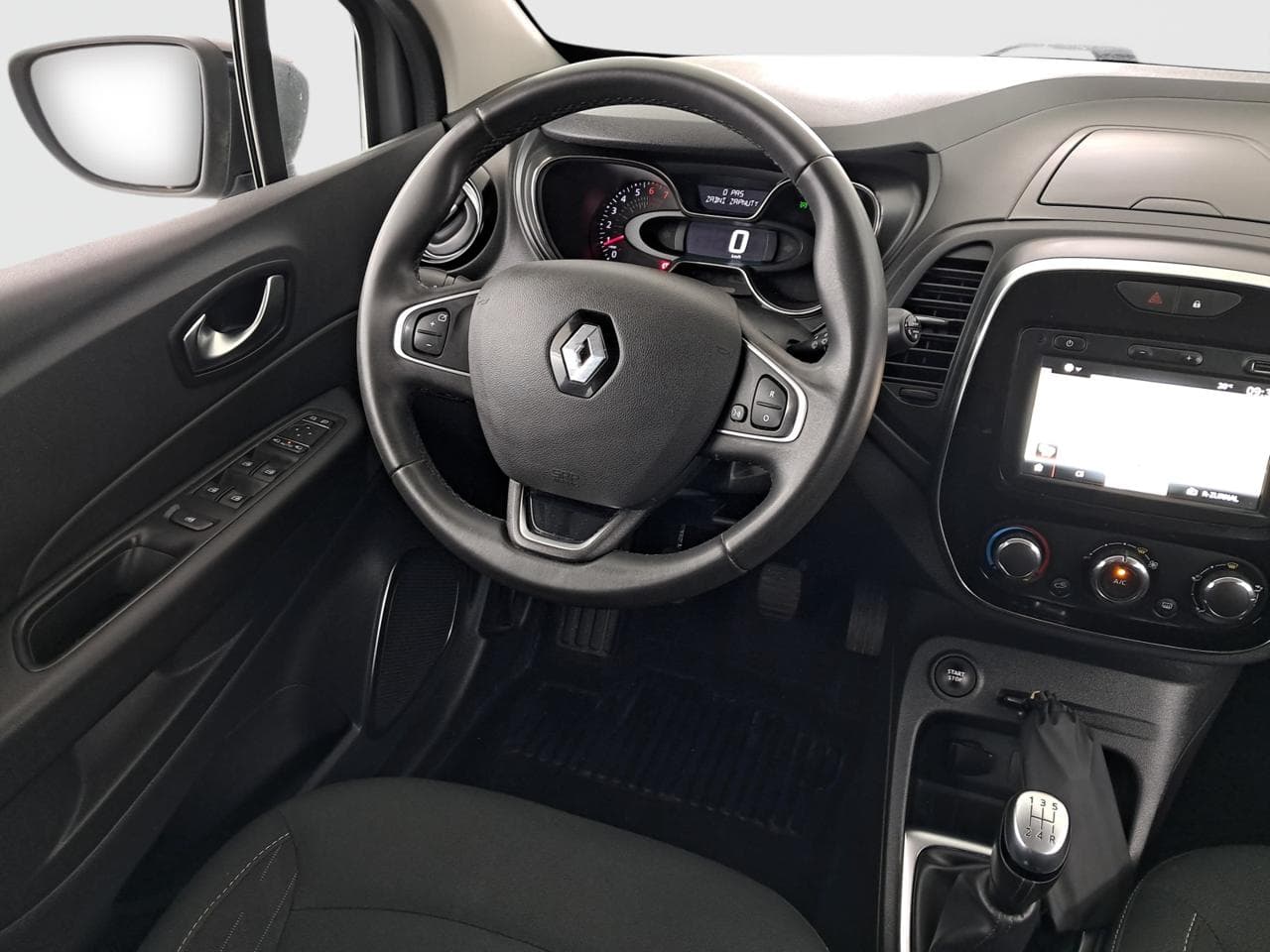 2019 Renault CAPTUR - 9