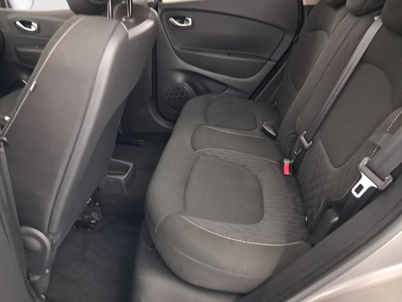 2019 Renault CAPTUR - 15