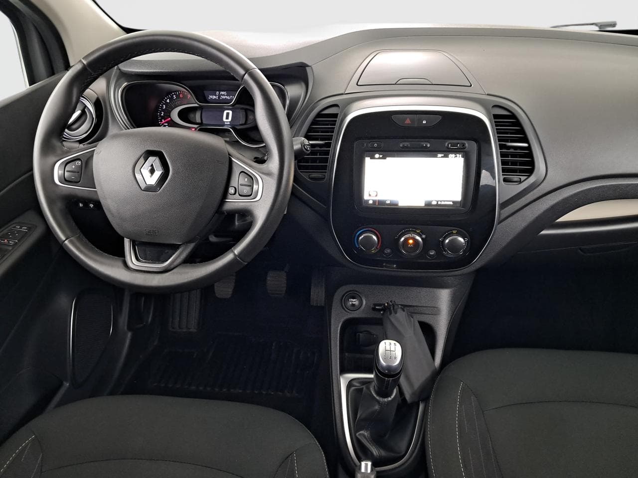 2019 Renault CAPTUR - 10
