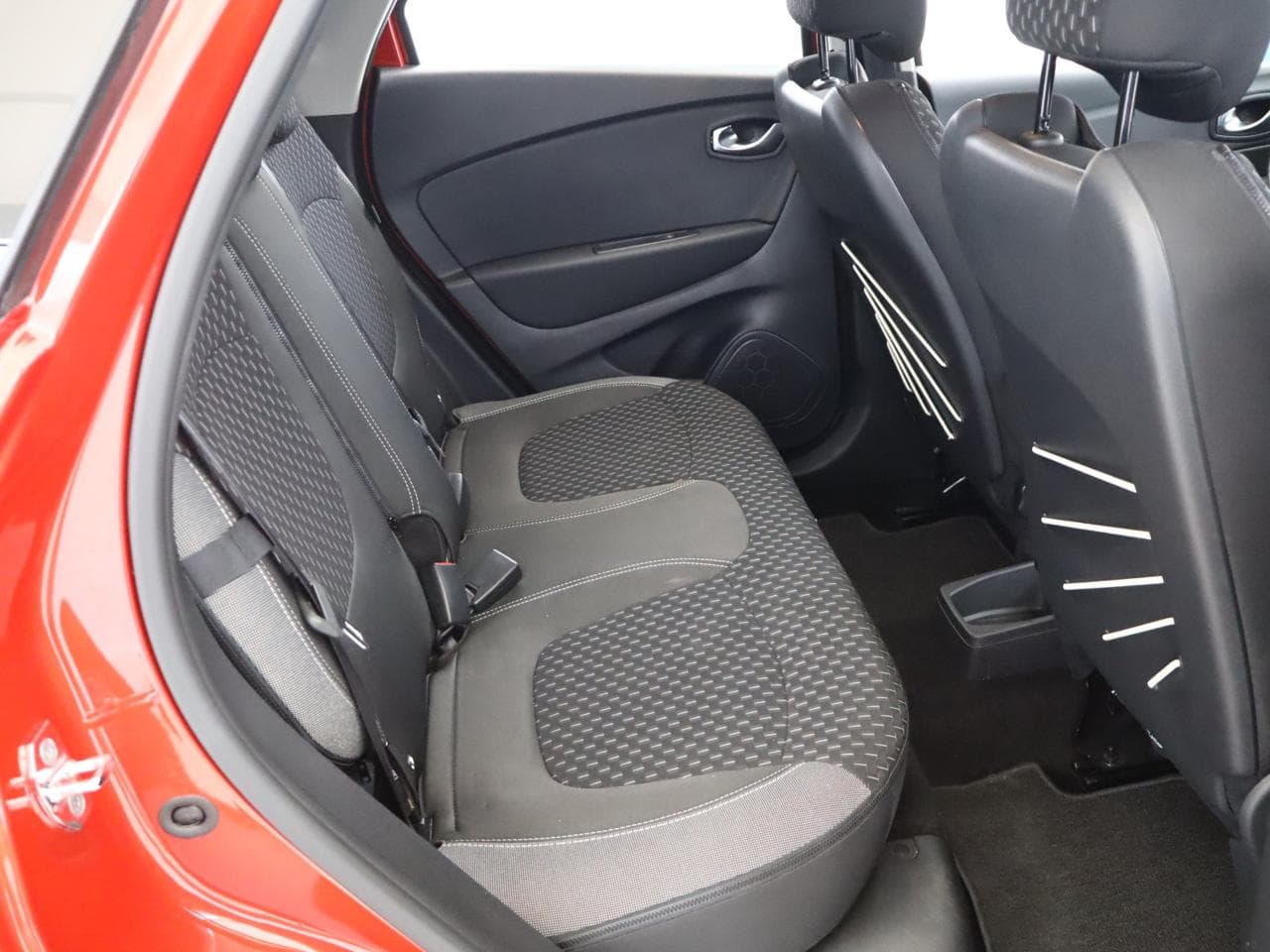 2019 Renault CAPTUR - 11