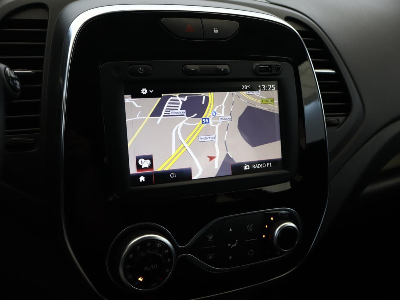 2019 Renault CAPTUR - 20
