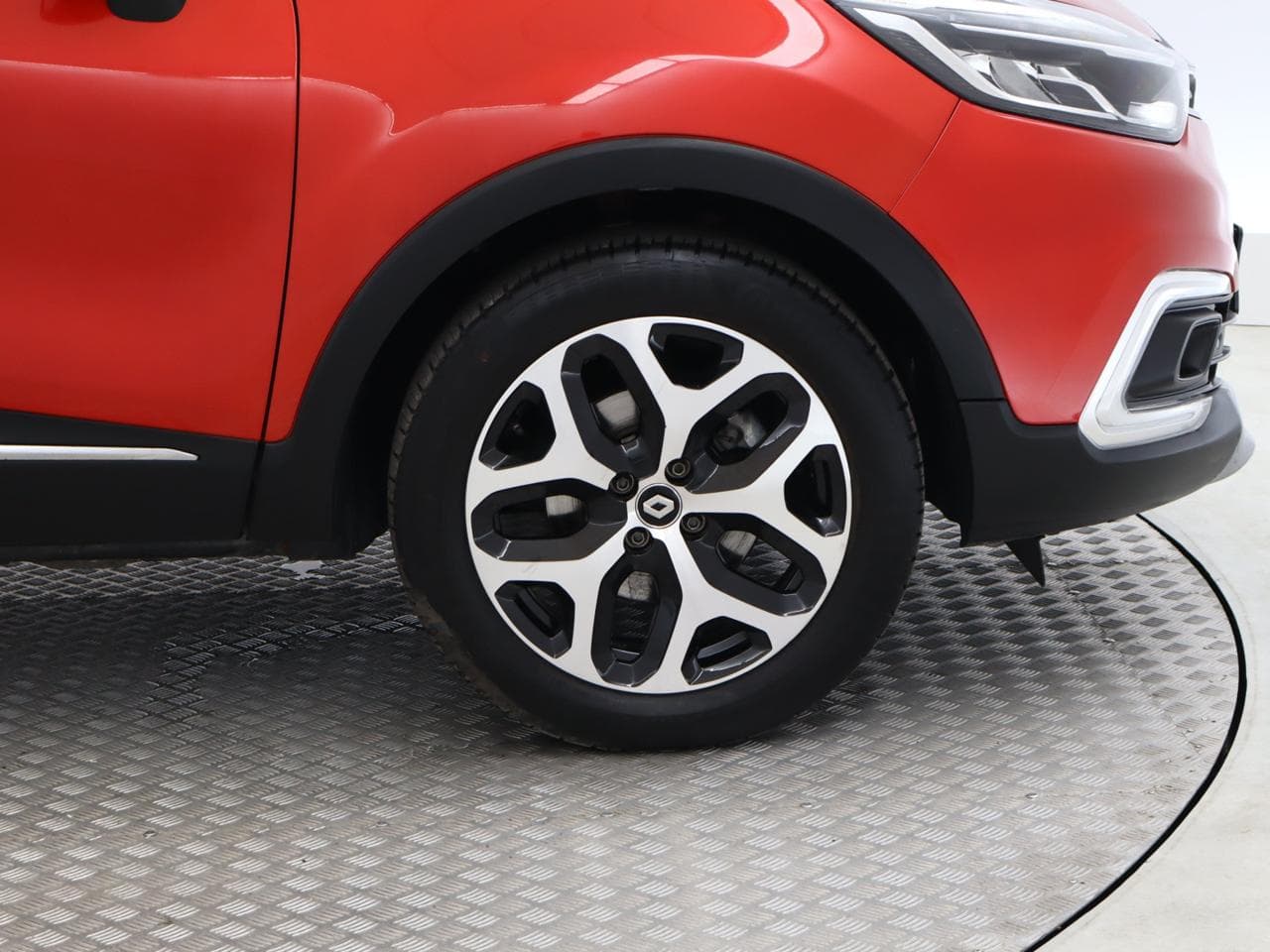 2019 Renault CAPTUR - 19