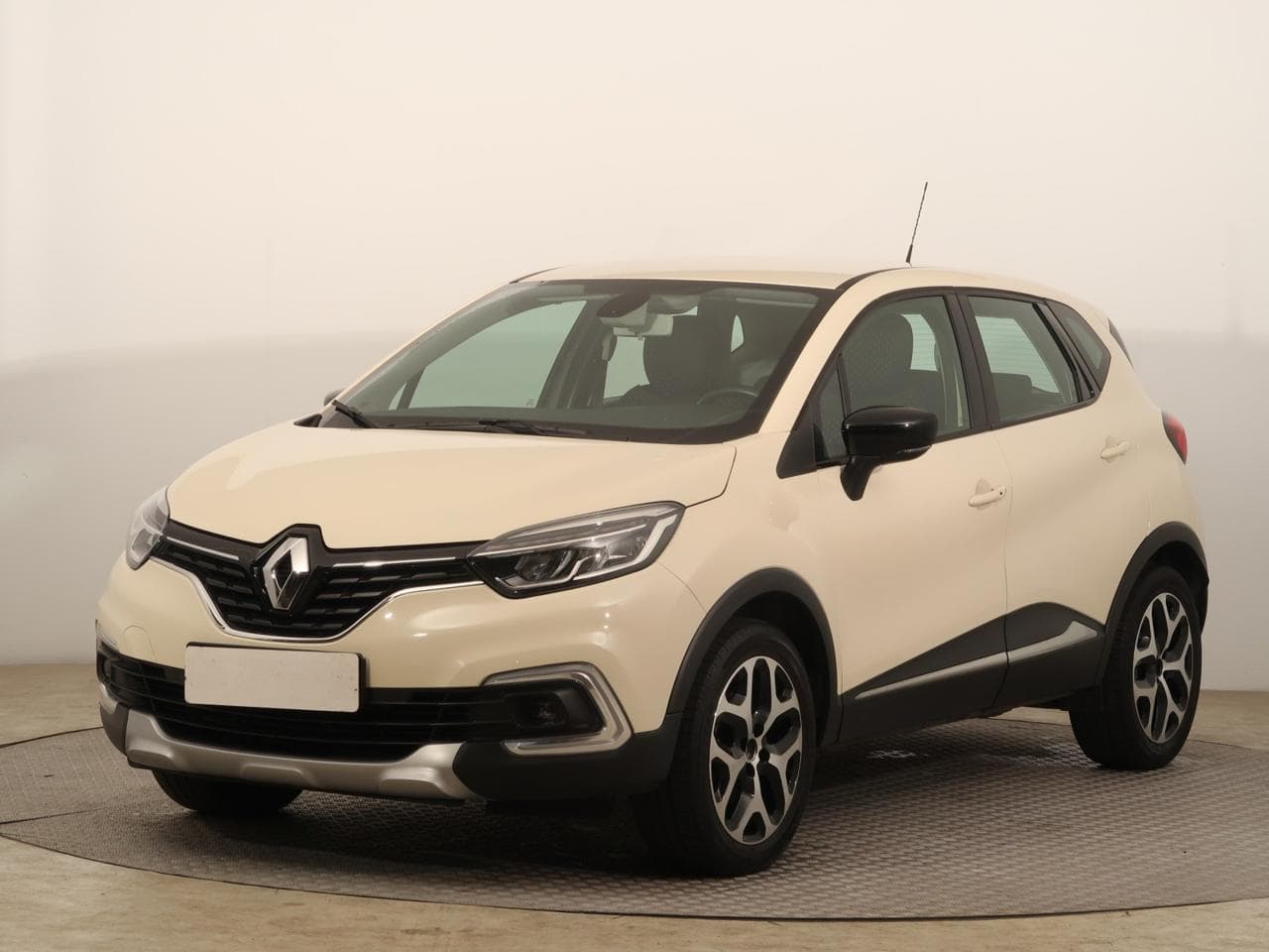 2018 Renault CAPTUR - 3