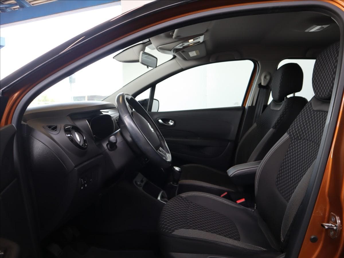 2020 Renault CAPTUR - 7