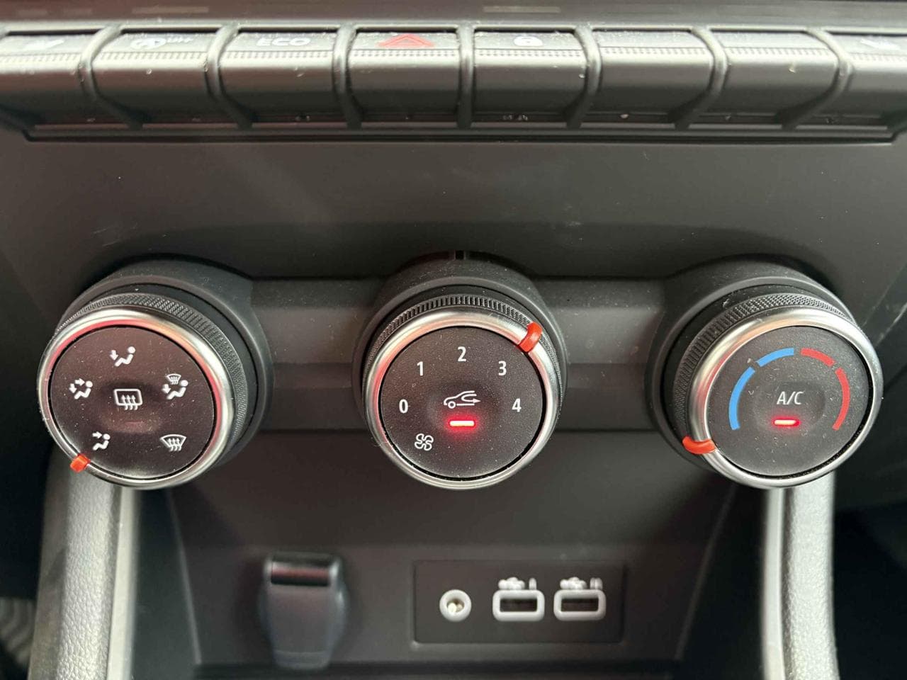 2024 Renault CAPTUR - 14