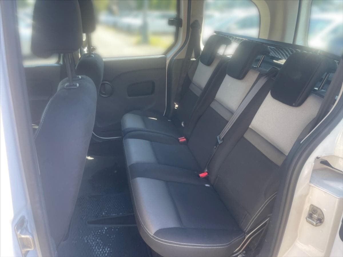 2020 Renault KANGOO - 8