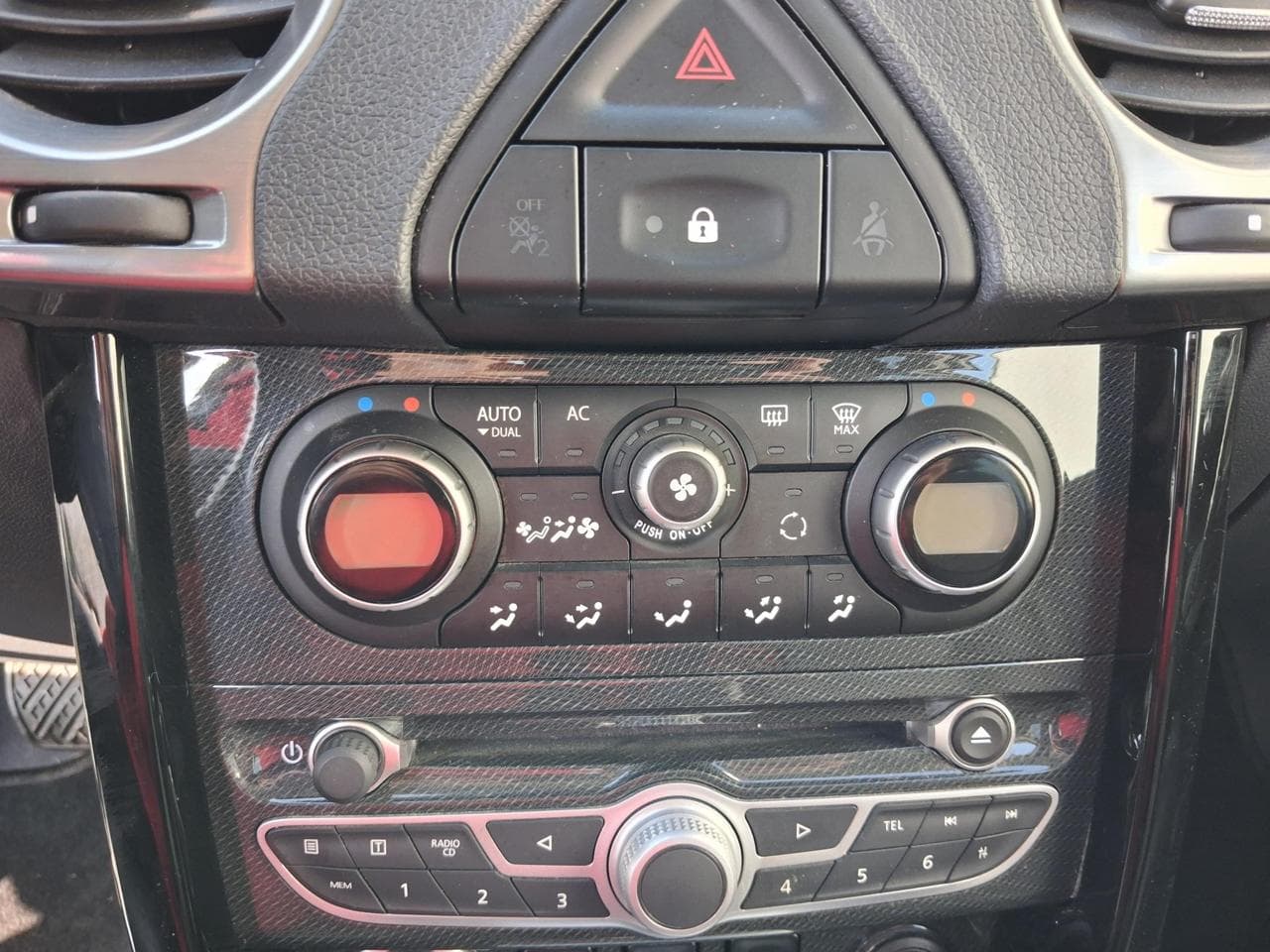 2011 Renault Koleos - 16