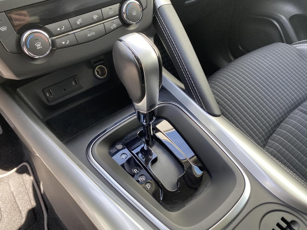 2016 Renault KADJAR - 17