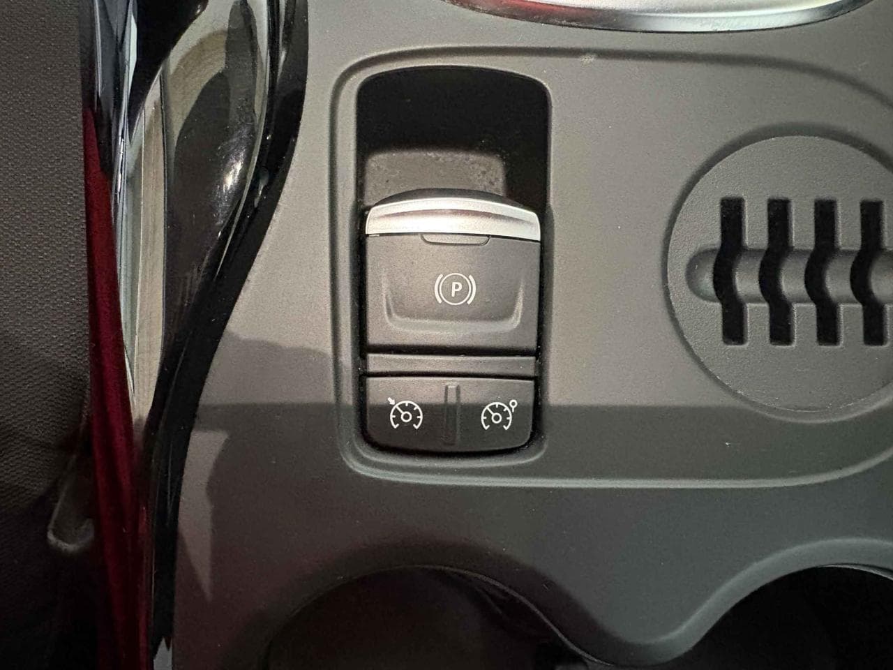 2015 Renault KADJAR - 28