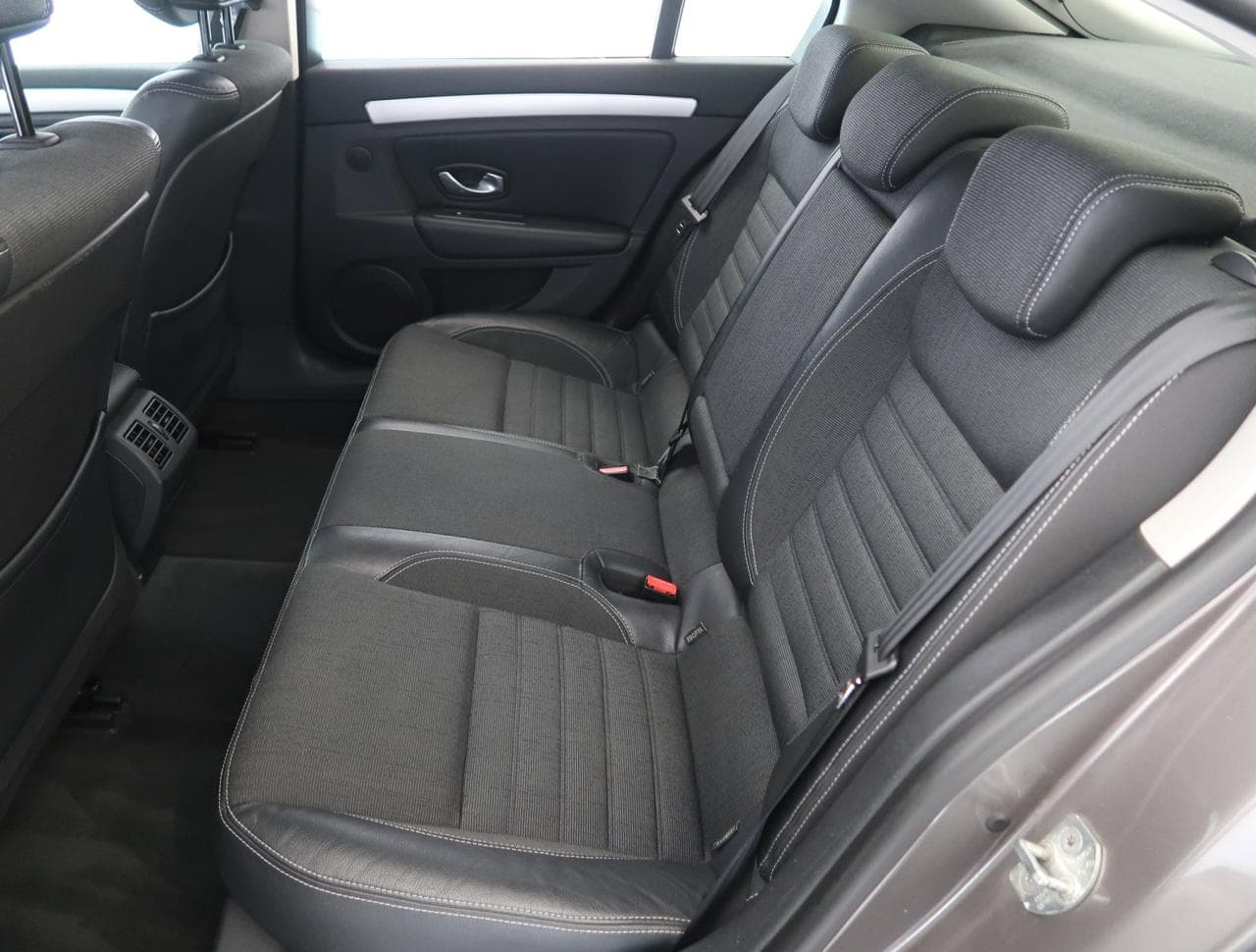 2008 Renault LAGUNA - 12