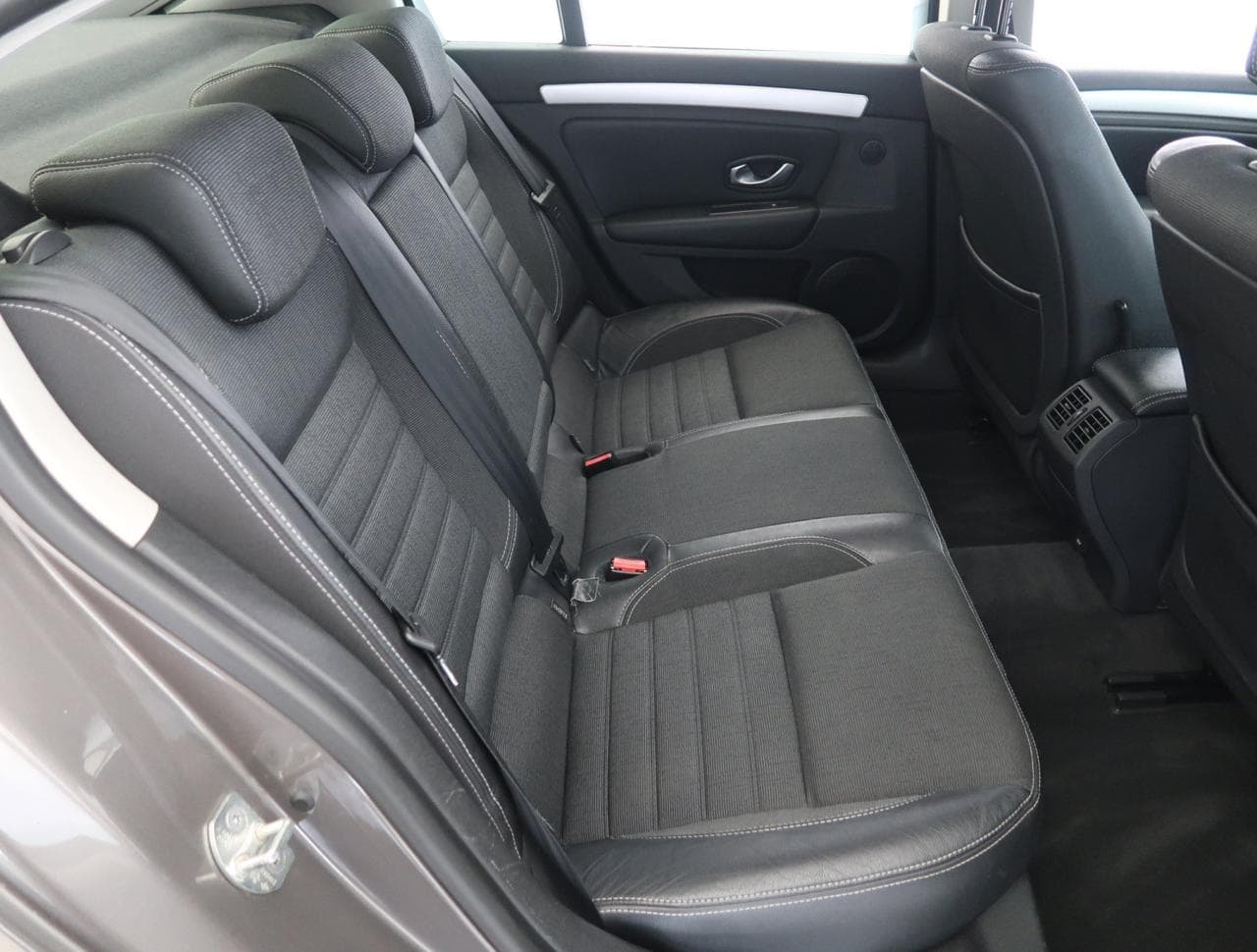 2008 Renault LAGUNA - 11