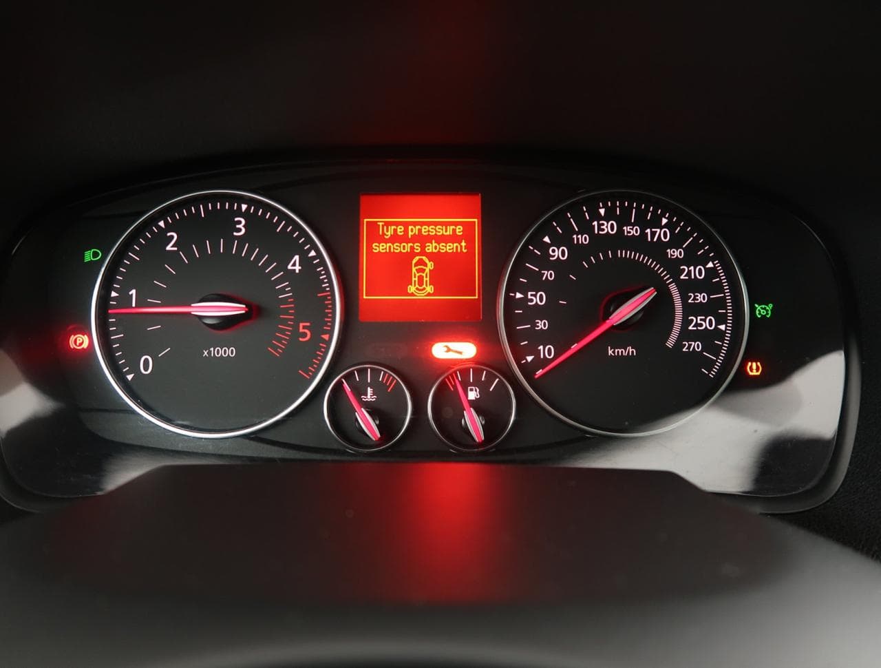 2015 Renault LAGUNA - 17