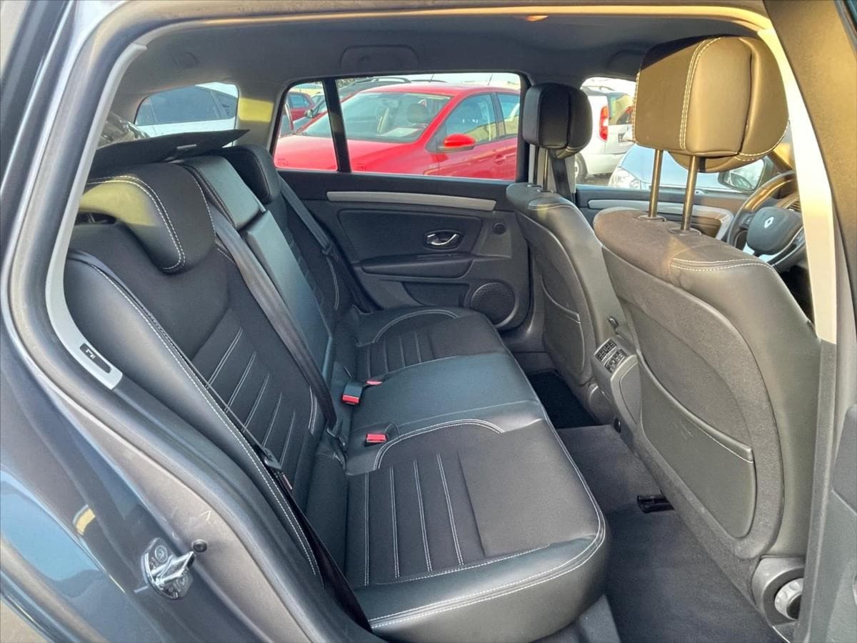 2013 Renault Laguna - 11