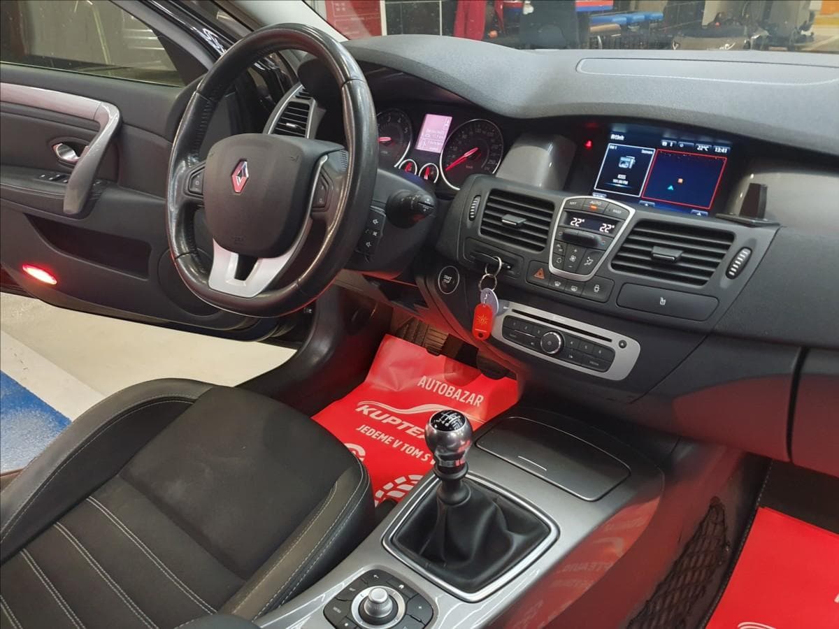2014 Renault LAGUNA - 16