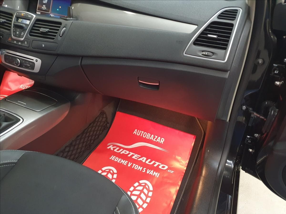 2014 Renault LAGUNA - 18