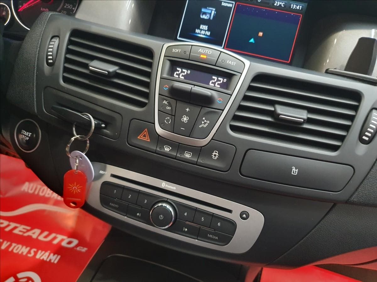 2014 Renault LAGUNA - 25