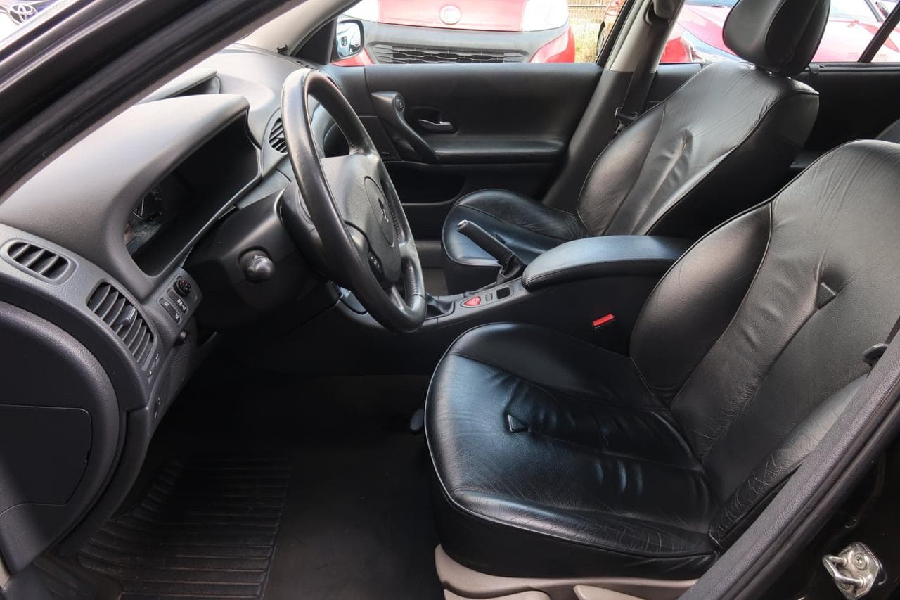 2004 Renault LAGUNA - 16