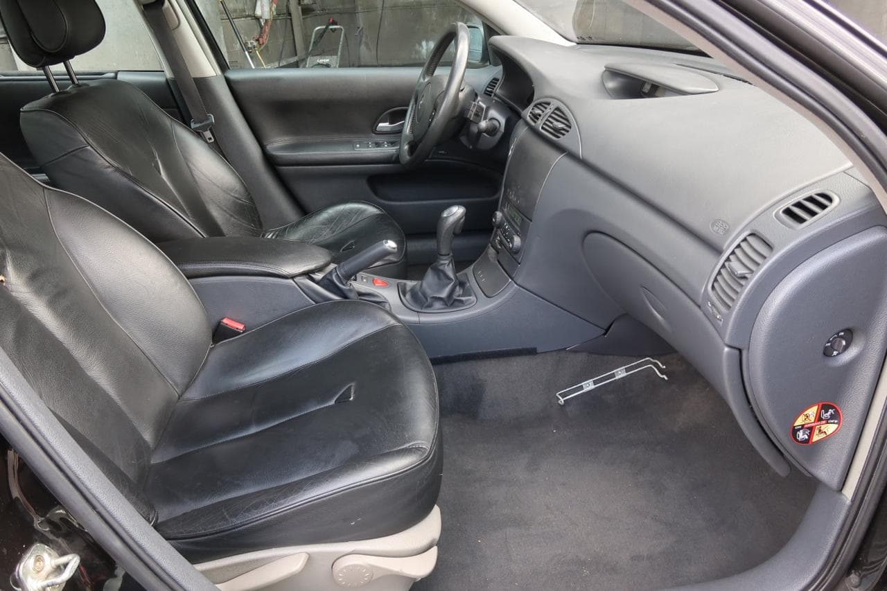 2004 Renault LAGUNA - 12