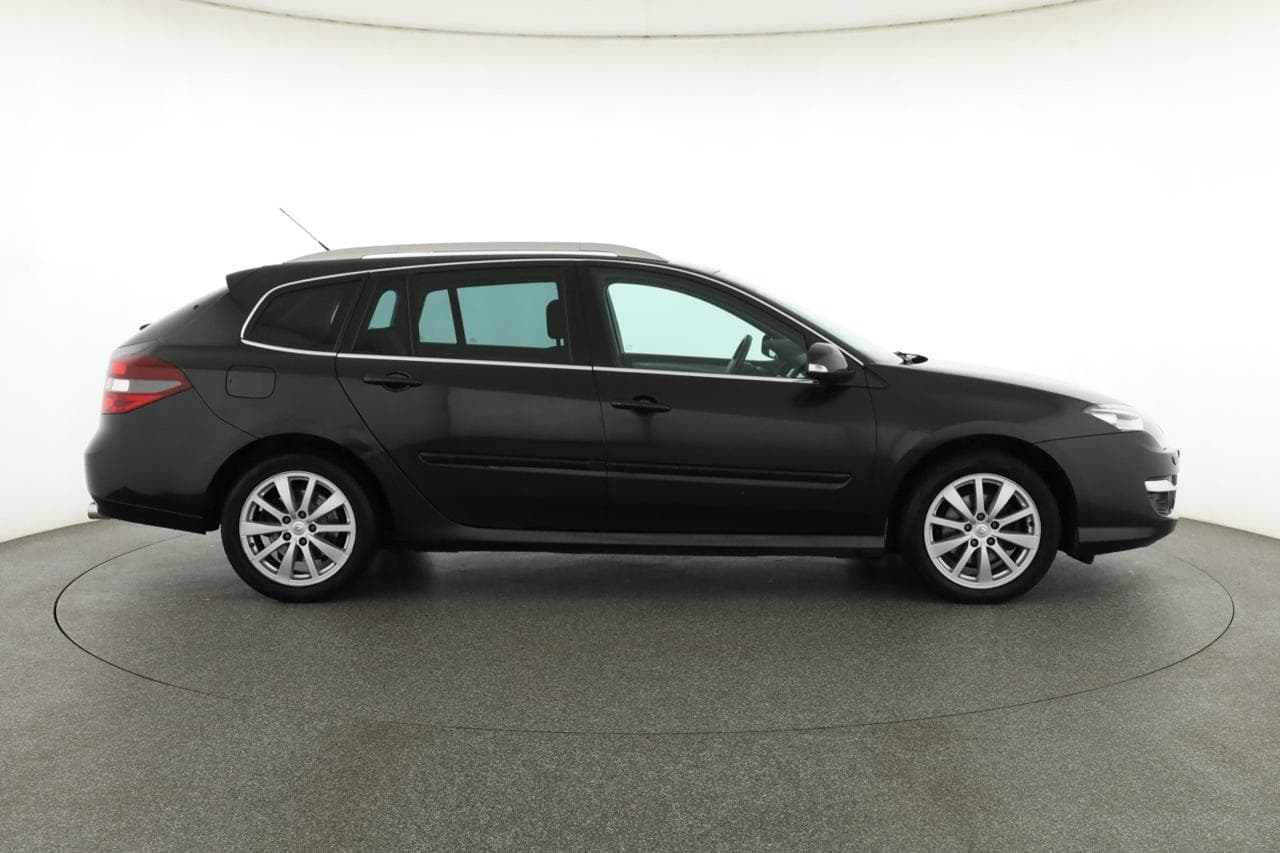 2011 Renault LAGUNA - 18