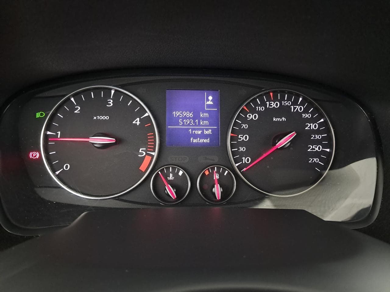 2012 Renault LAGUNA - 33