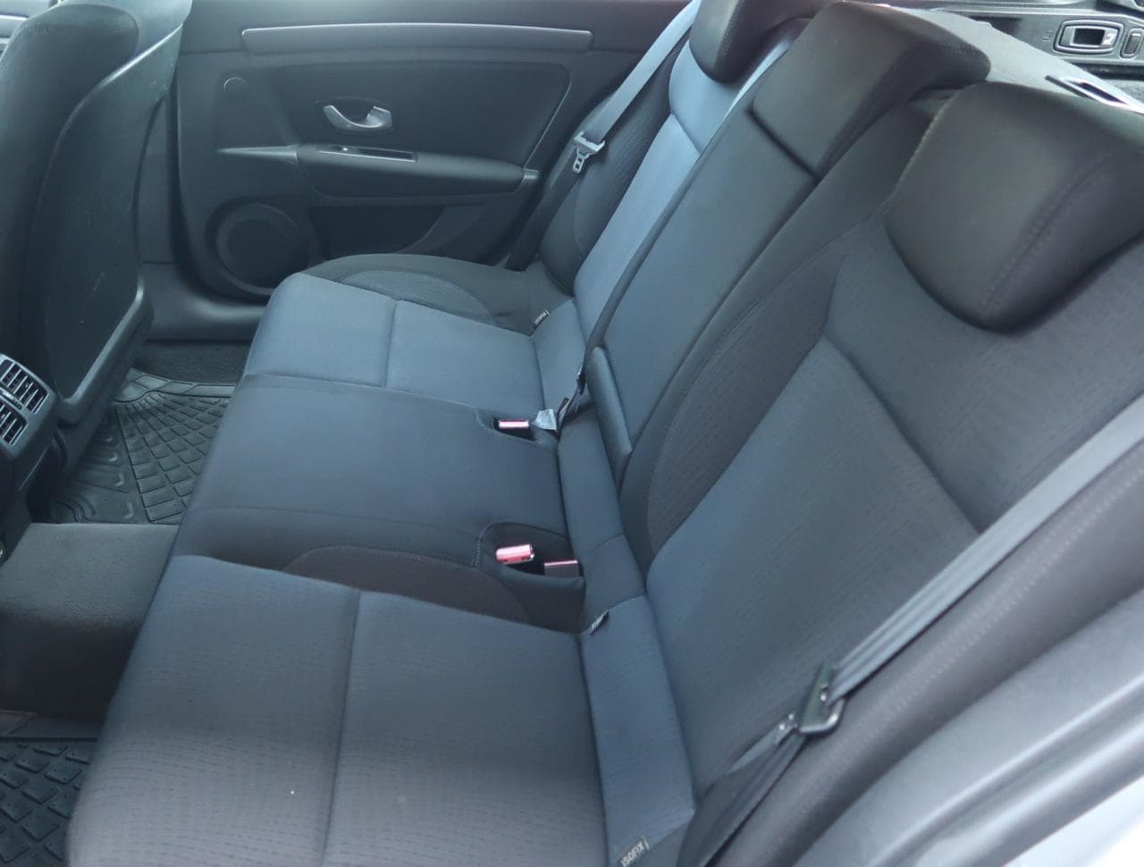 2009 Renault LAGUNA - 27
