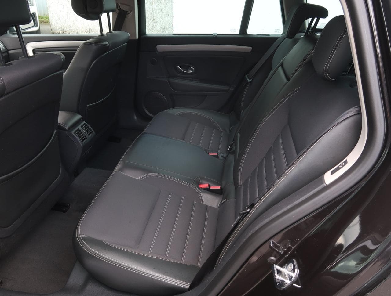 2012 Renault LAGUNA - 15