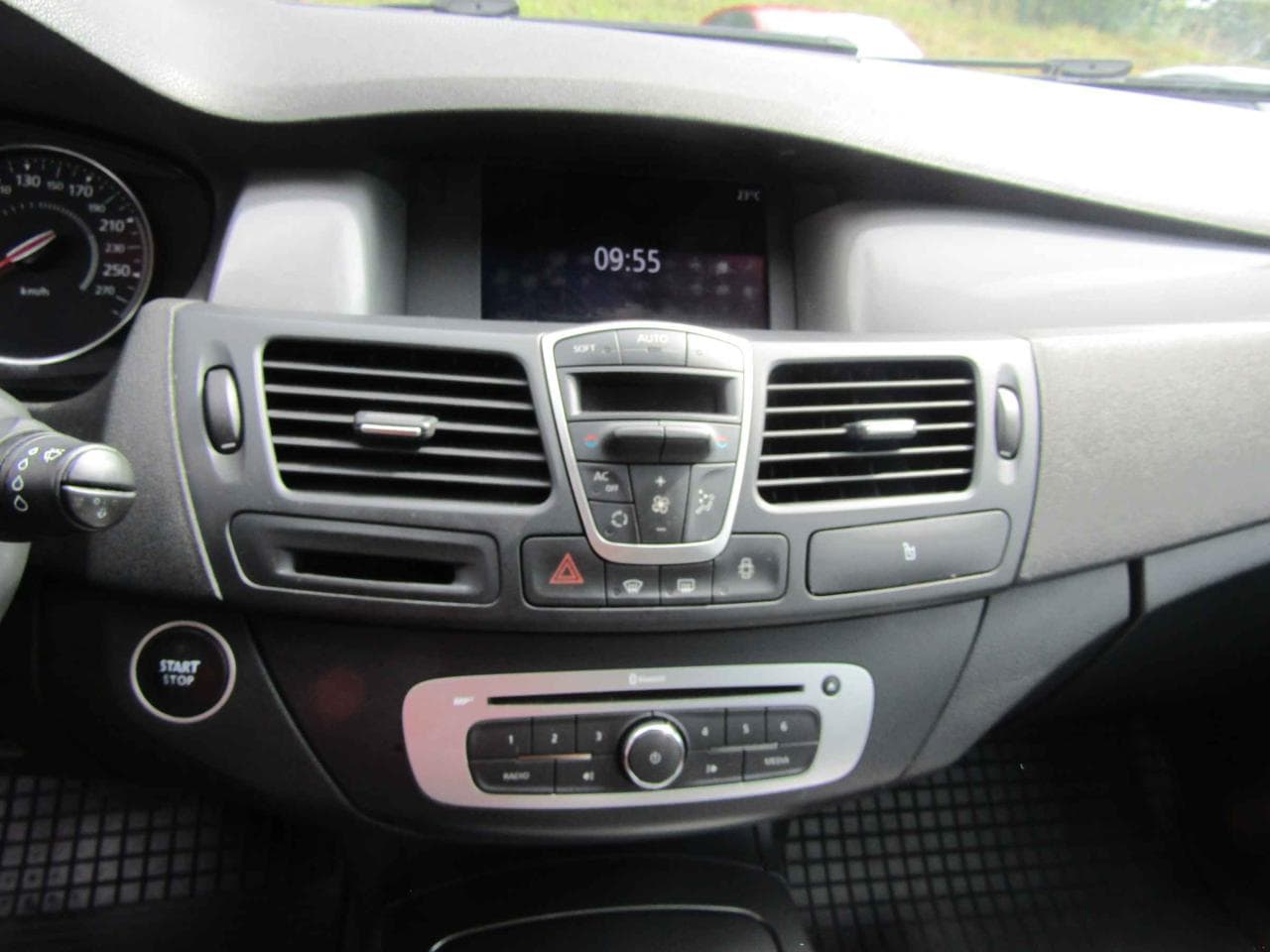 2014 Renault LAGUNA - 10