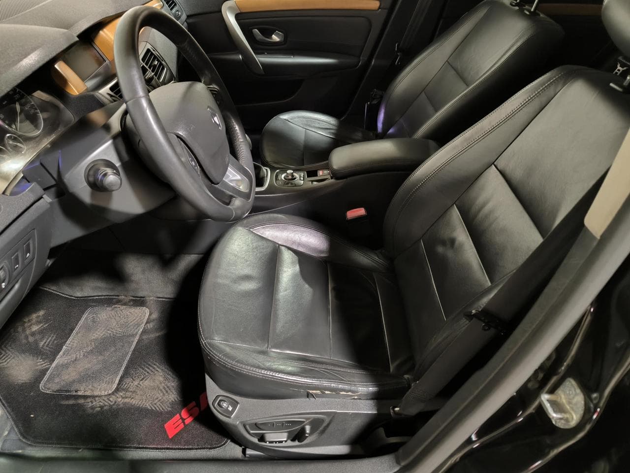 2008 Renault Laguna - 9