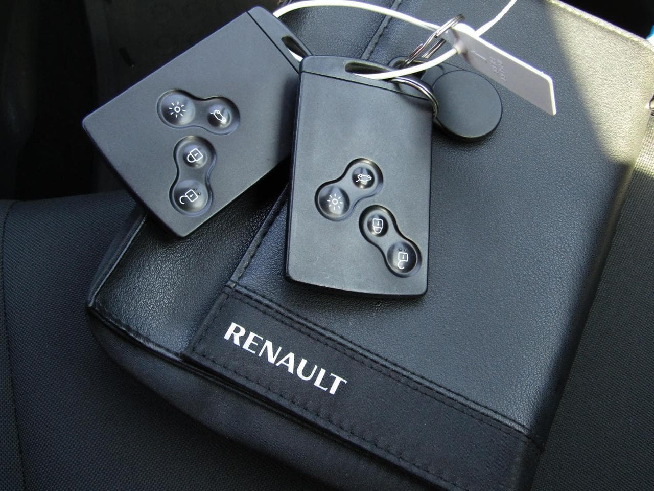 2012 Renault Megane - 17