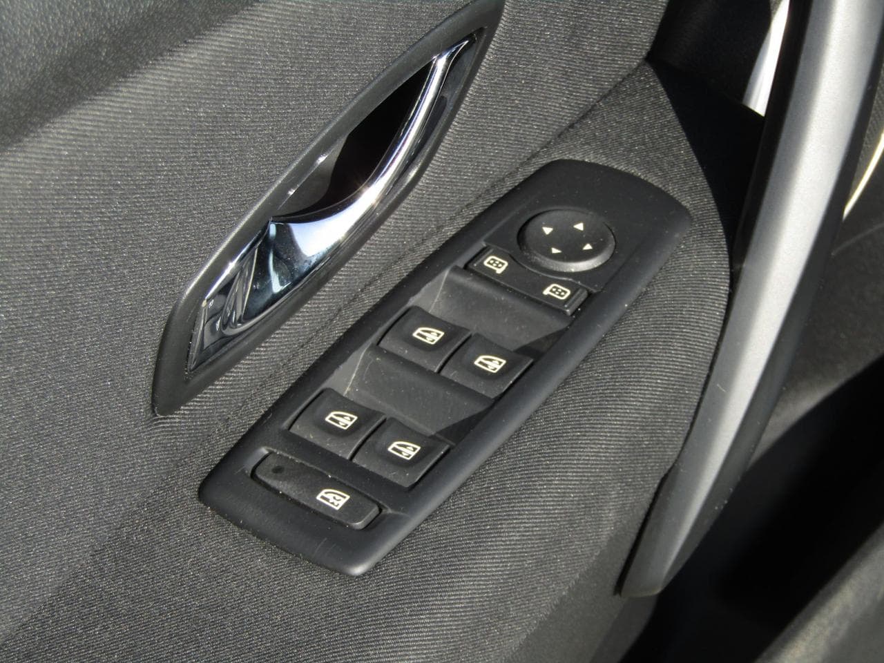 2012 Renault Megane - 11