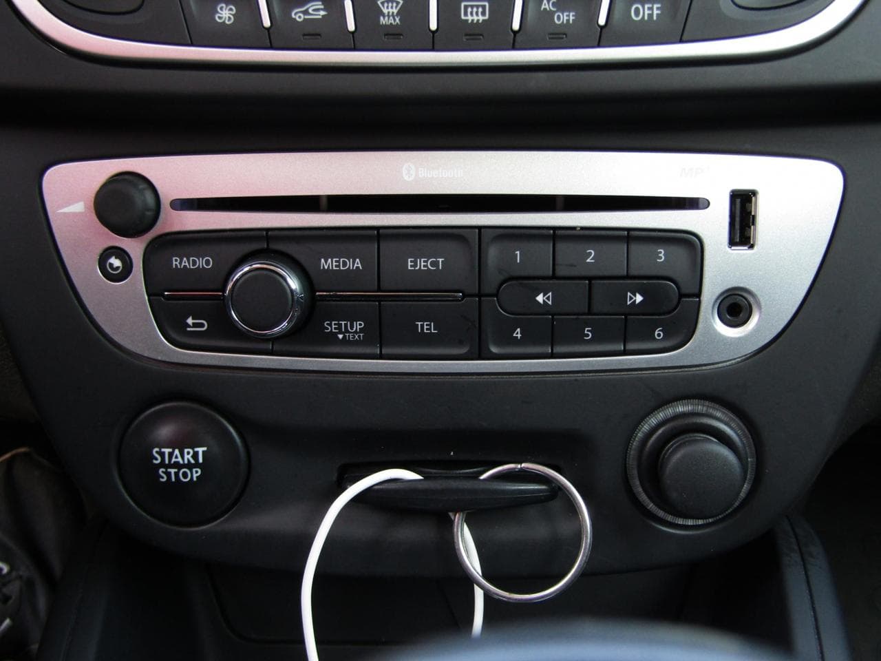 2012 Renault Megane - 14