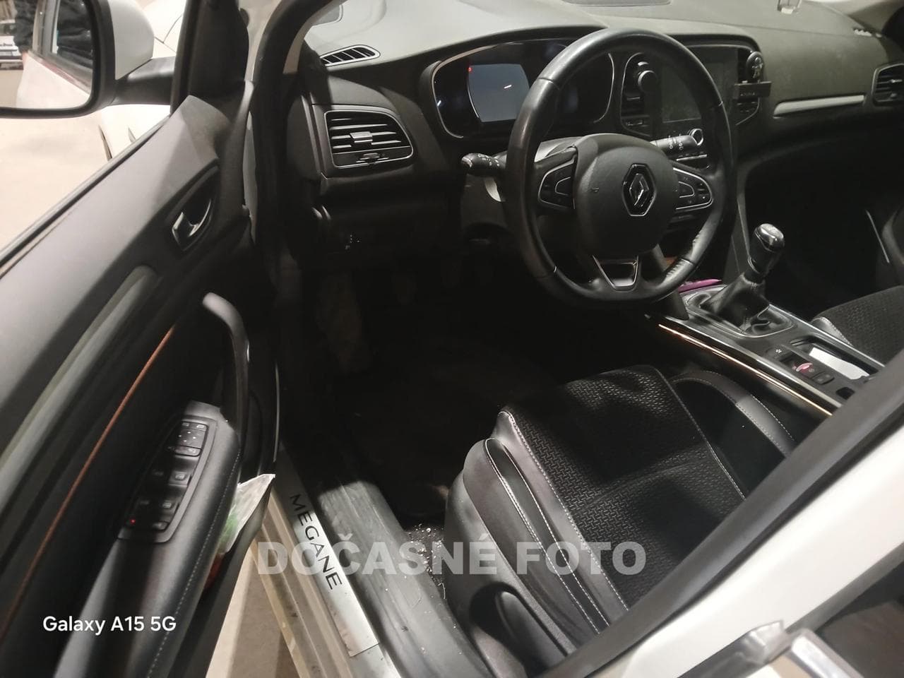 2017 Renault MEGANE - 3