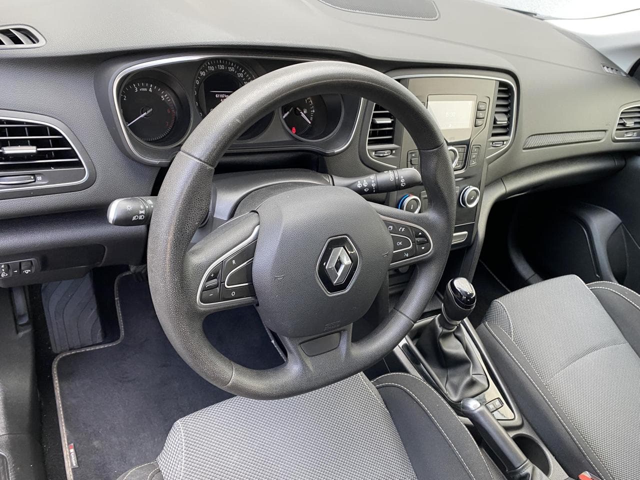 2016 Renault MEGANE - 13
