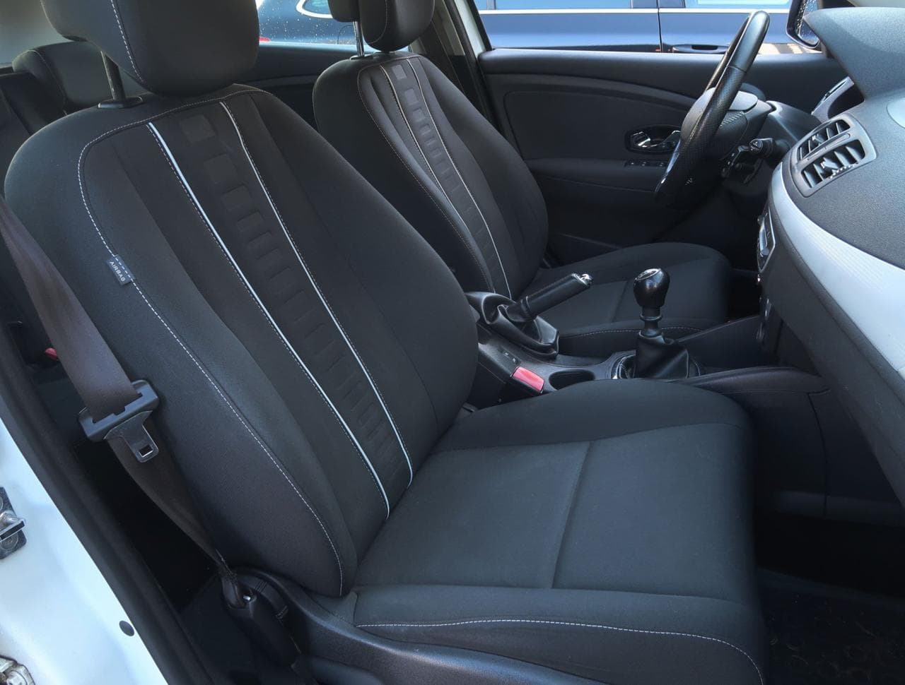 2013 Renault MEGANE - 12